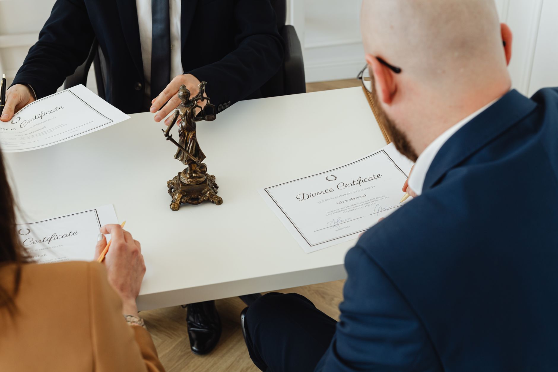 associate rechtsanwalt stellenangebote