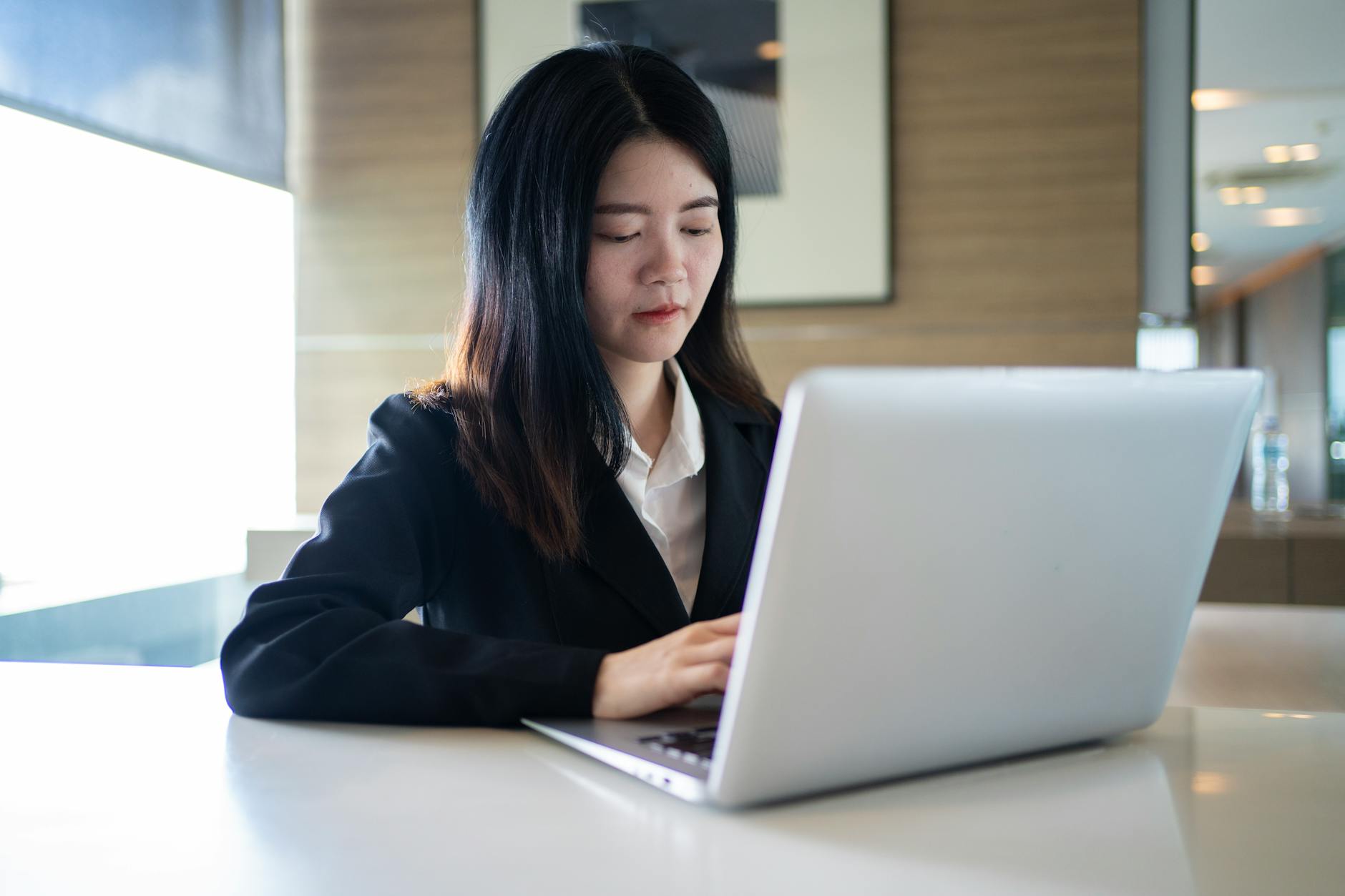 Recruiting über LinkedIn und XING 2026: Der Komplettguide für HR recruiting über linkedin und xing